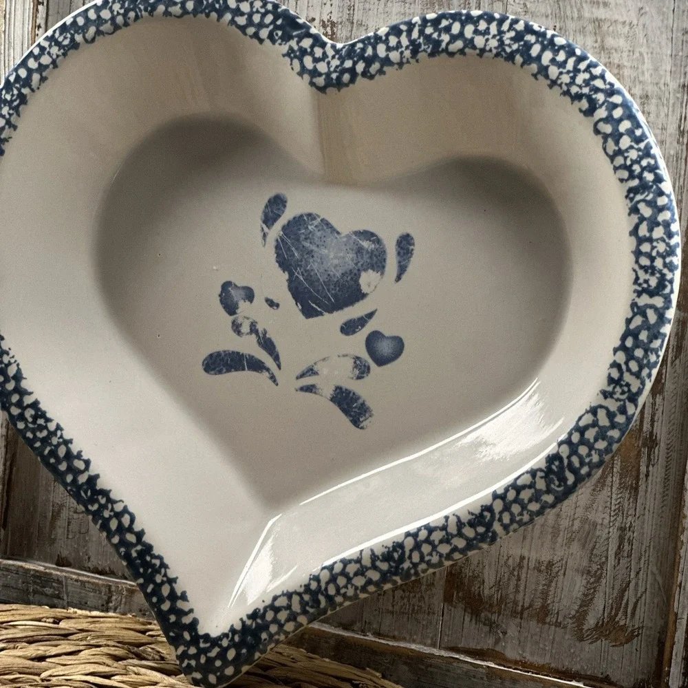 Vintage Blue Spatter or Sponge Stoneware Heart Shape Pie Pan or Bowl Grandmacore